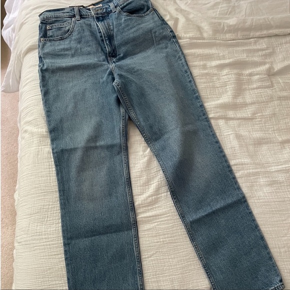 Levi’s woman’s jeans - Picture 3 of 3